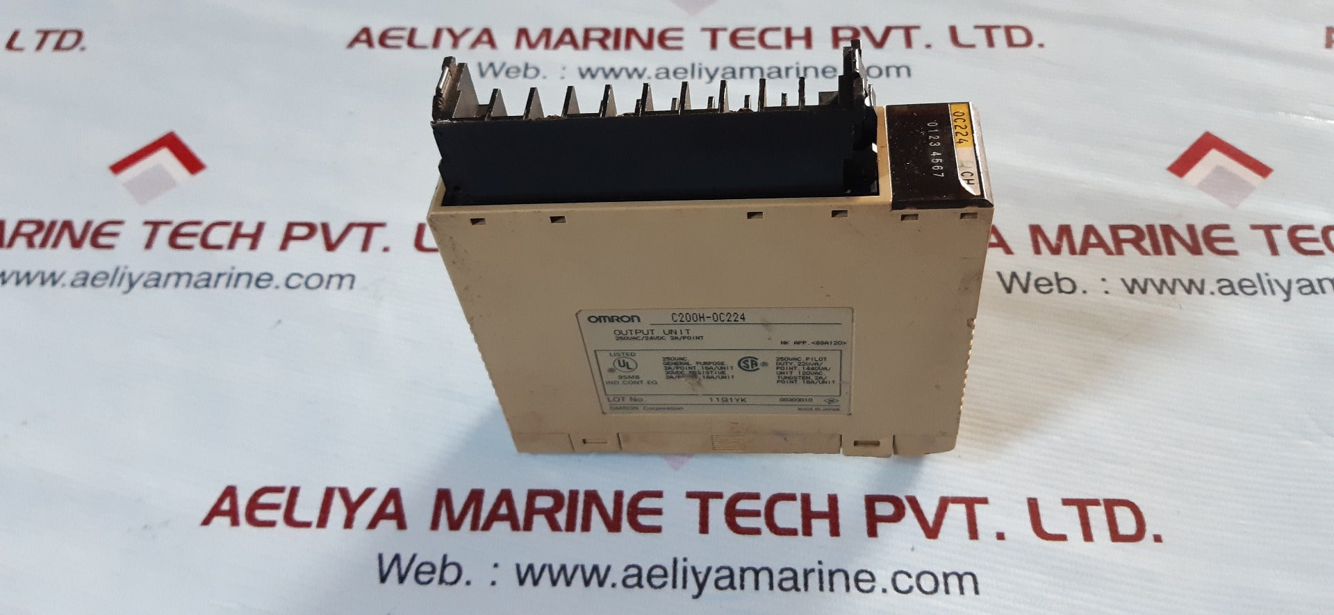 Omron C200H-0C224 Output Unit Module