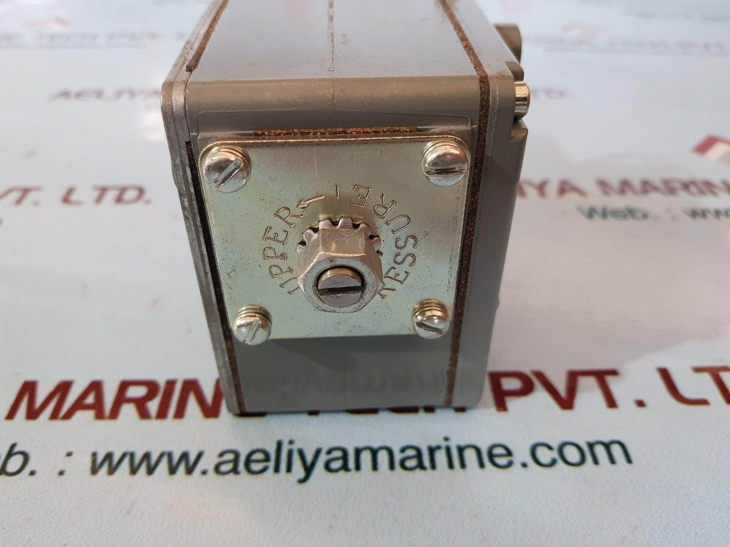 Allen-Bradley 836t-t253j ser.A pressure control 350max