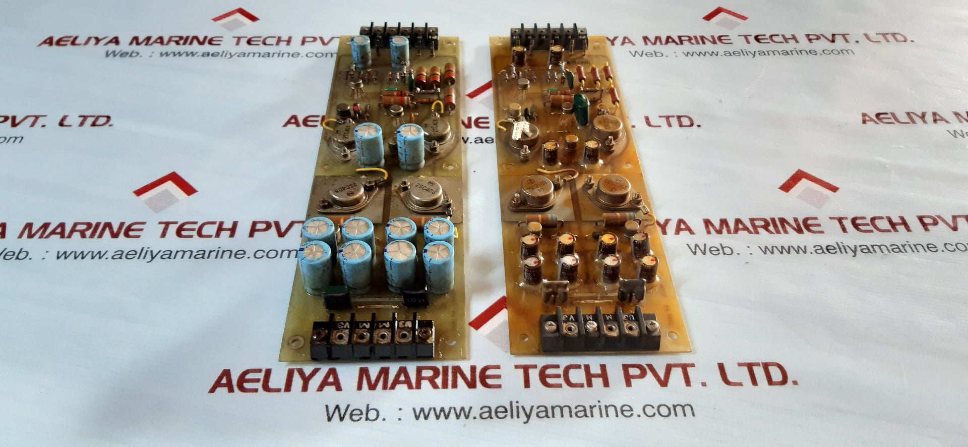 Source printed board hf 48221 ep 1057