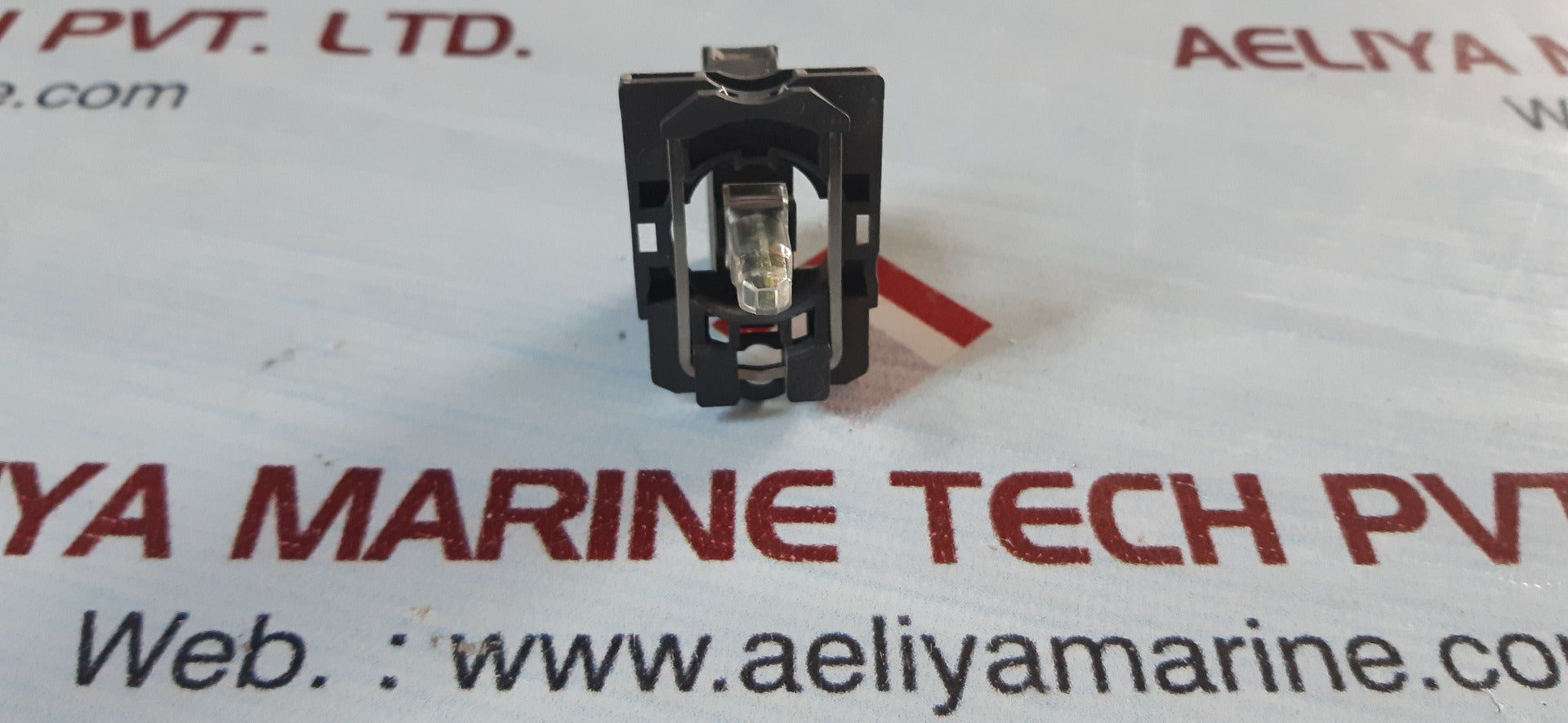 Telemecanique zbv-m3 led switch 230v