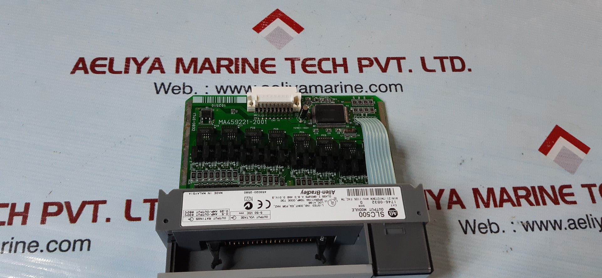 Allen bradley 1746-0b32 slc 500 output module