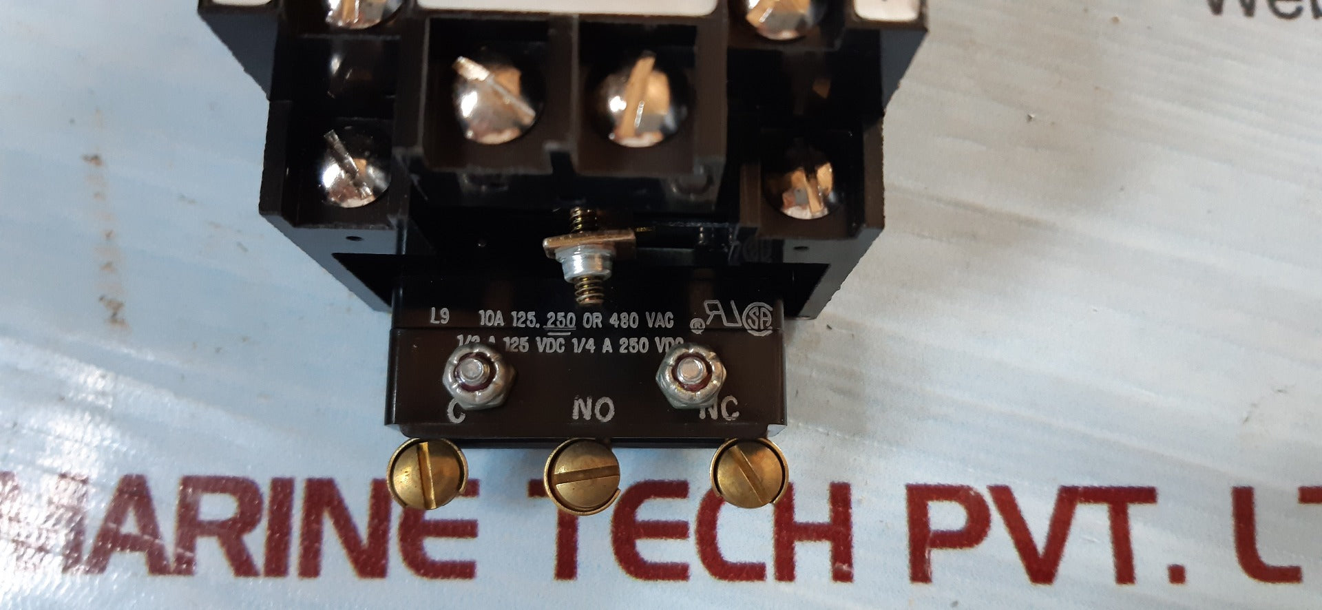 Agastat 7022 0b t time delay relay