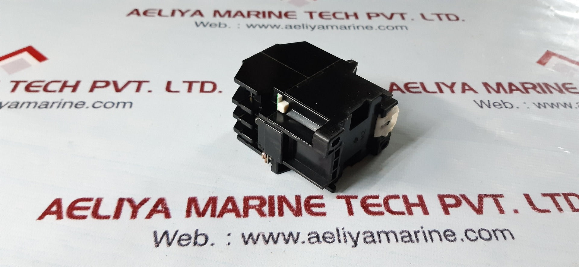 Toshiba c11a (1a) magnetic contactor 100-110v 50-60hz