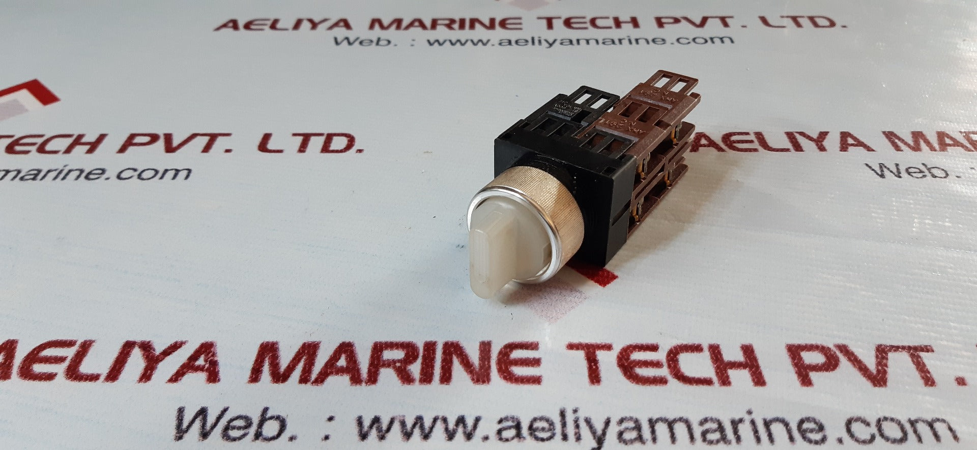 Fuji electric ah22-pl2 command switch