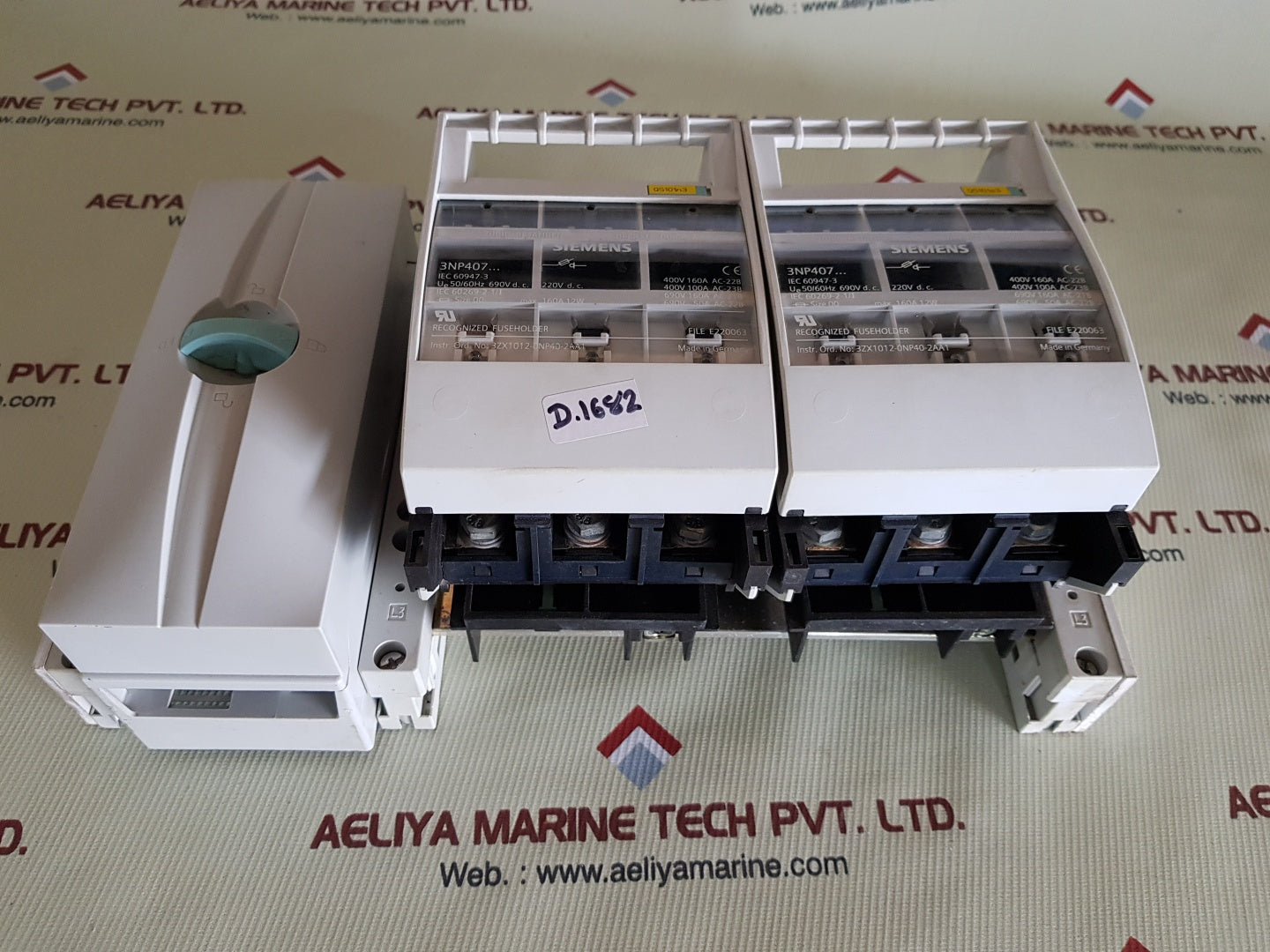 Siemens 3np407 fuseholder switch 160a 12w Attachment