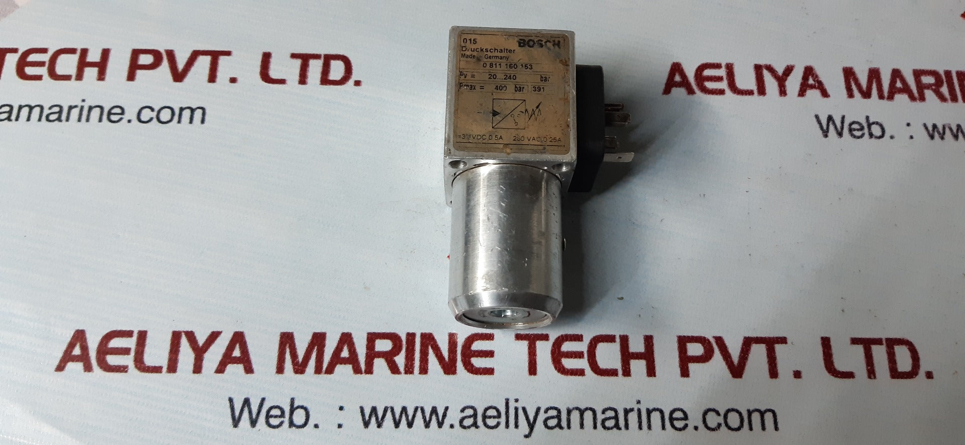 Bosch 0-811-160-153 pressure switch
