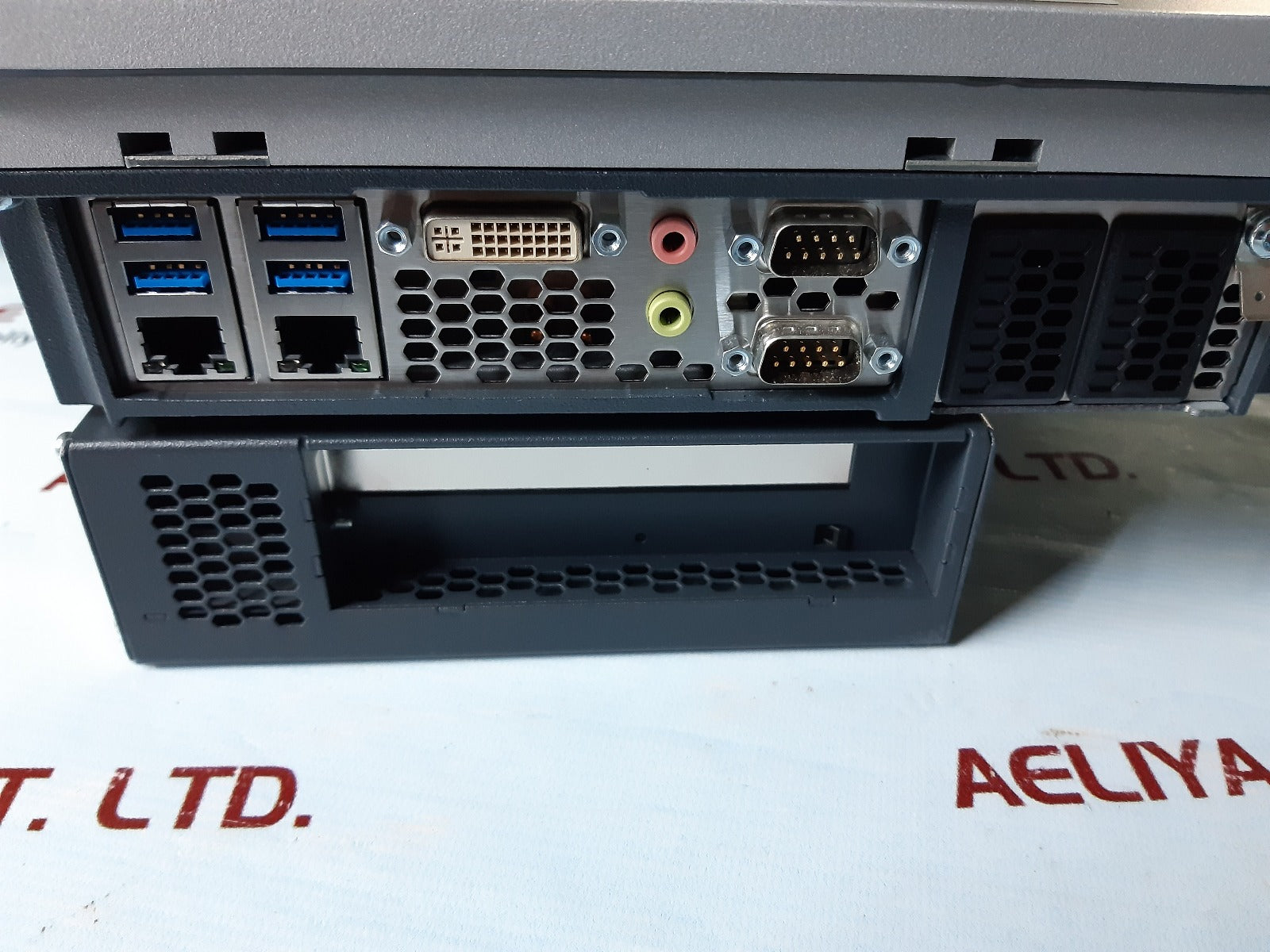 Pro-face ps4600-v1-1p-ce-a-2g-xp-shd-shd display