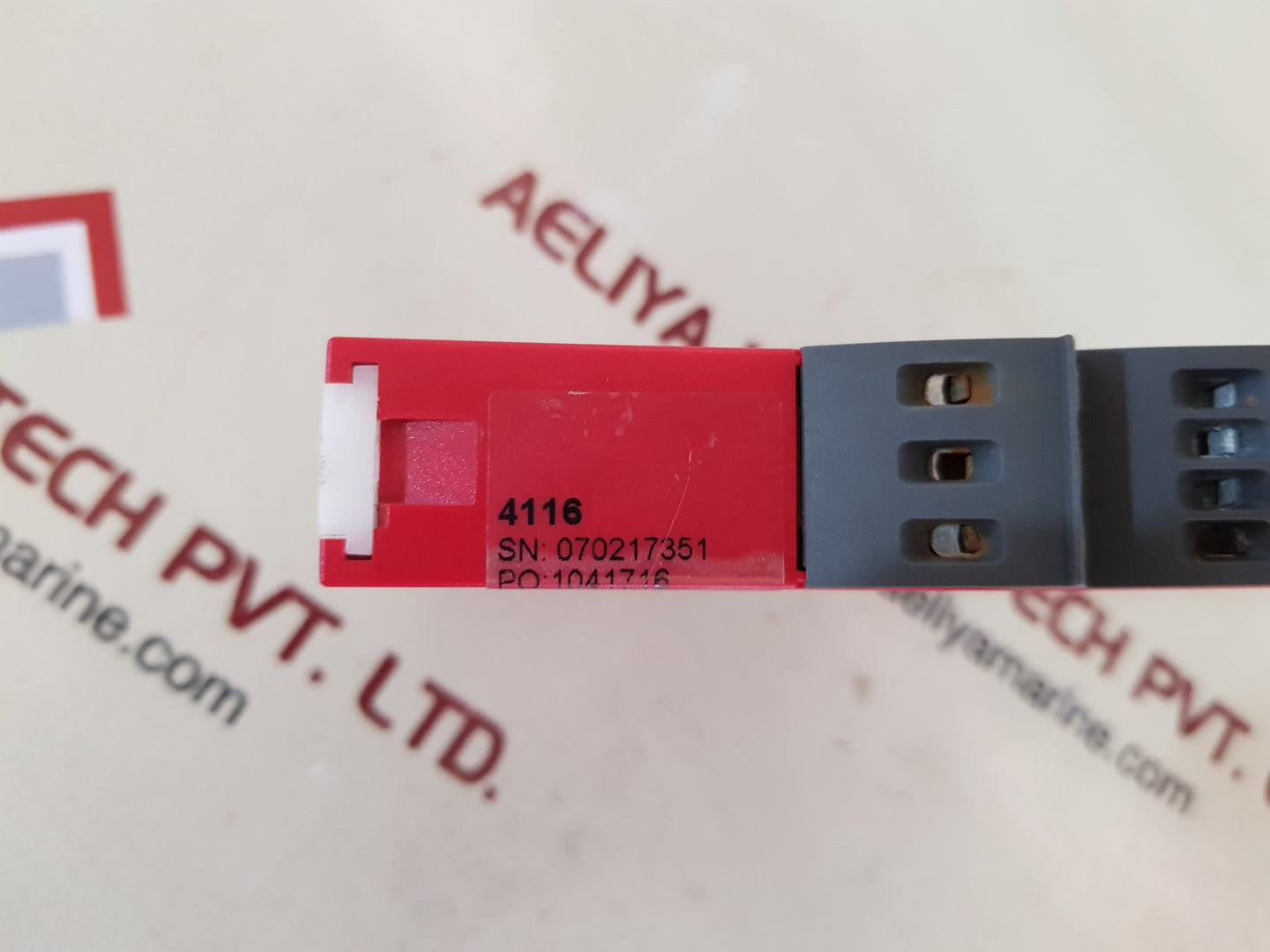 PR electronics 4116 universal transmitter