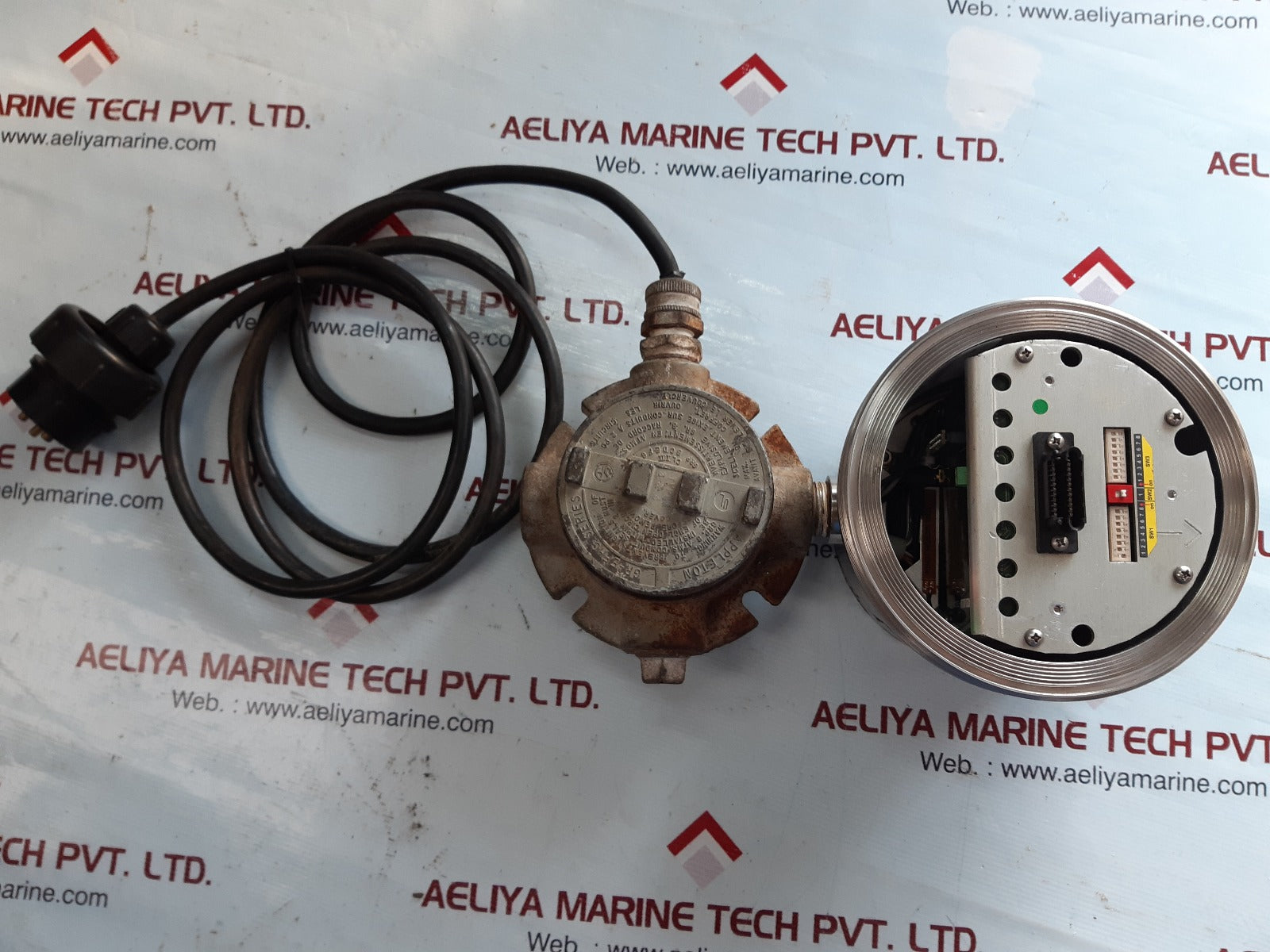 Pelco ipsxm-7 explosion proof power module