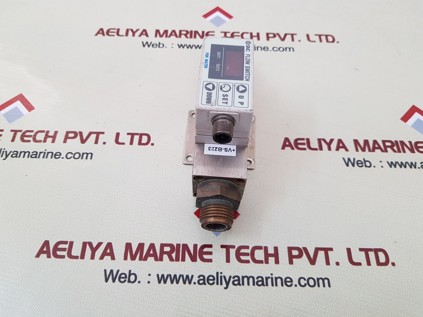 Smc pf2w720-f04-67 flow switch