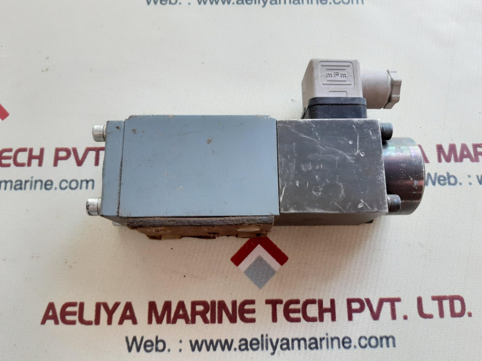 Hydranor kongsberg rse2-062ay11/024s-1 hydraulic valve