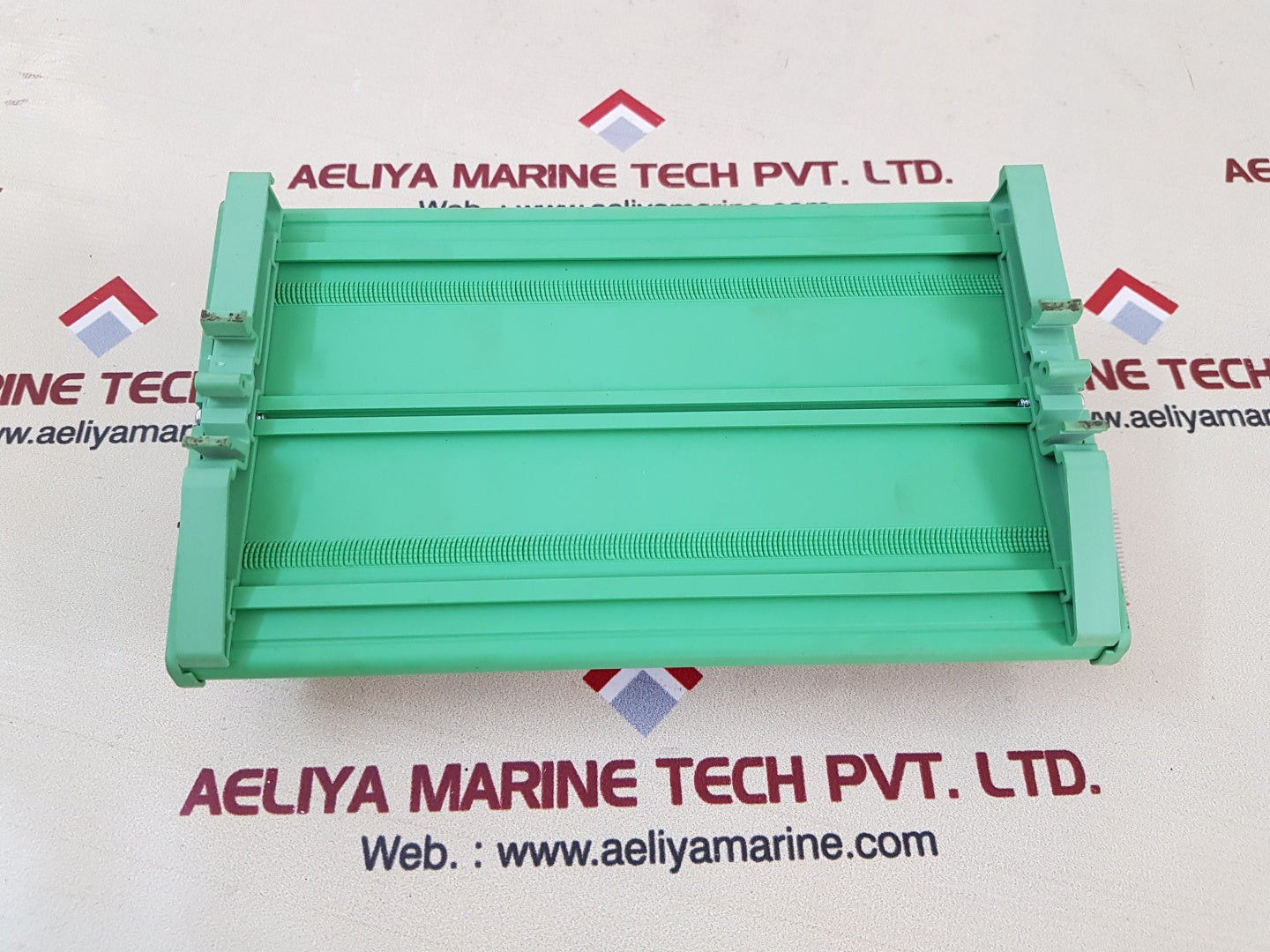 Lyngso marine/sam electronics Mxm401 multiplexer-module