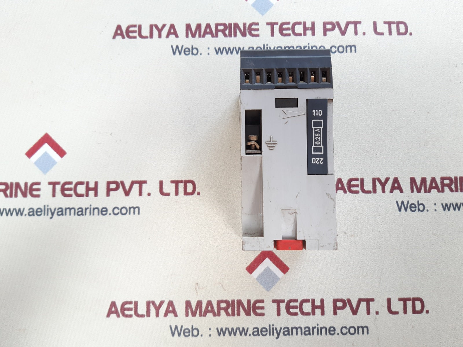 Telemecanique ny2 b 21 safety relay