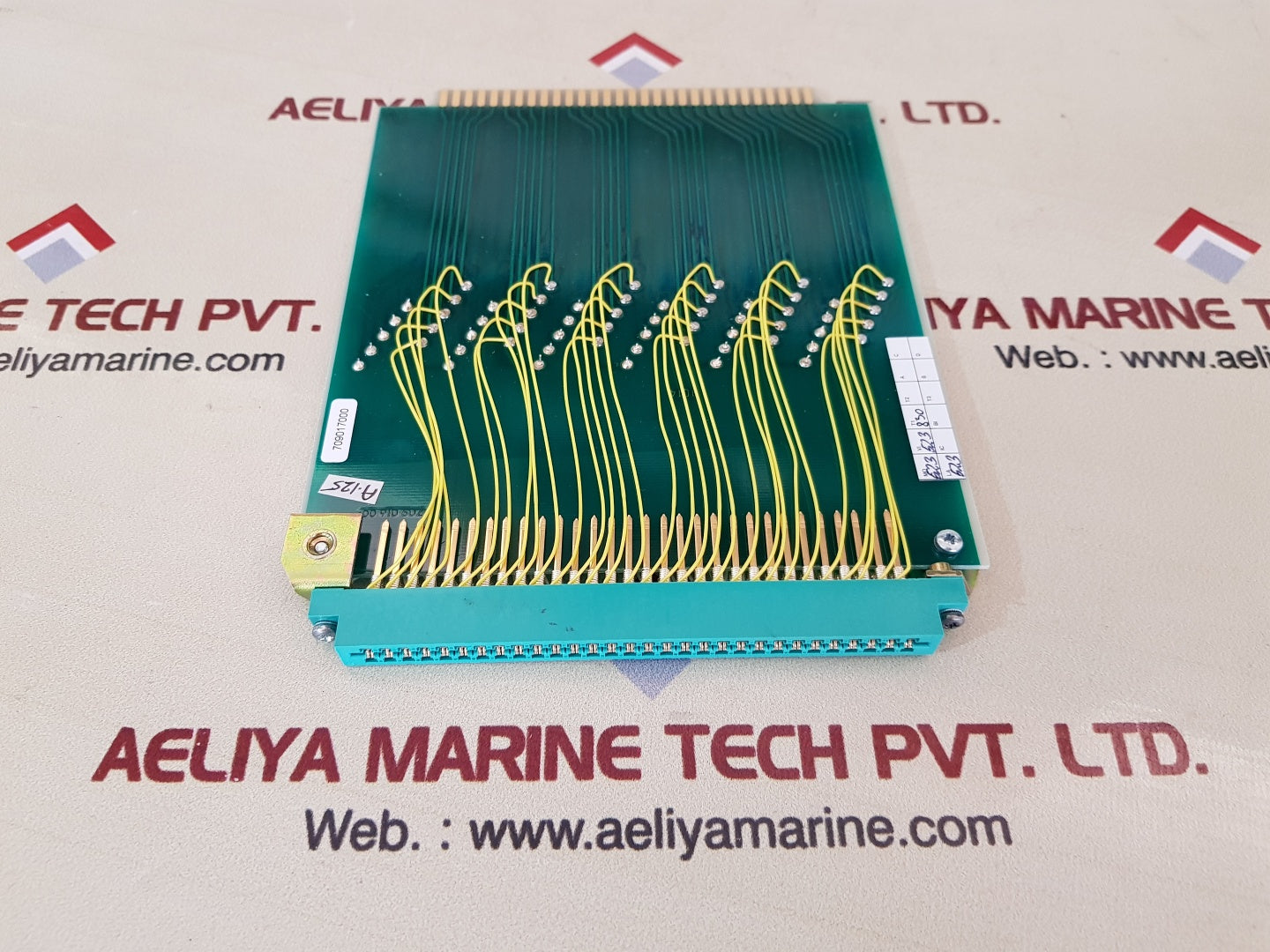 709 016 001 pcb card