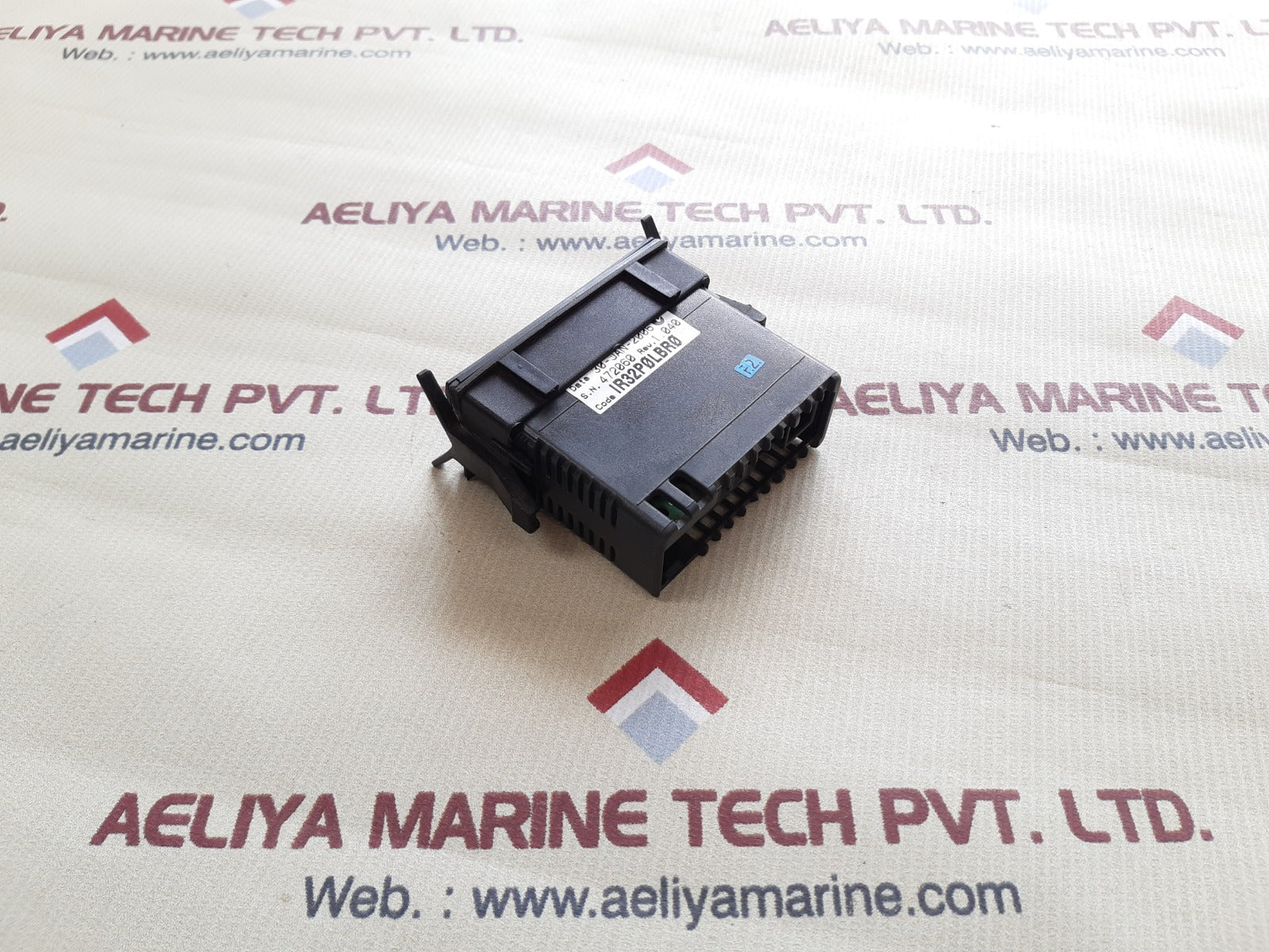 Carel ir32p0lbr0 electronic controller