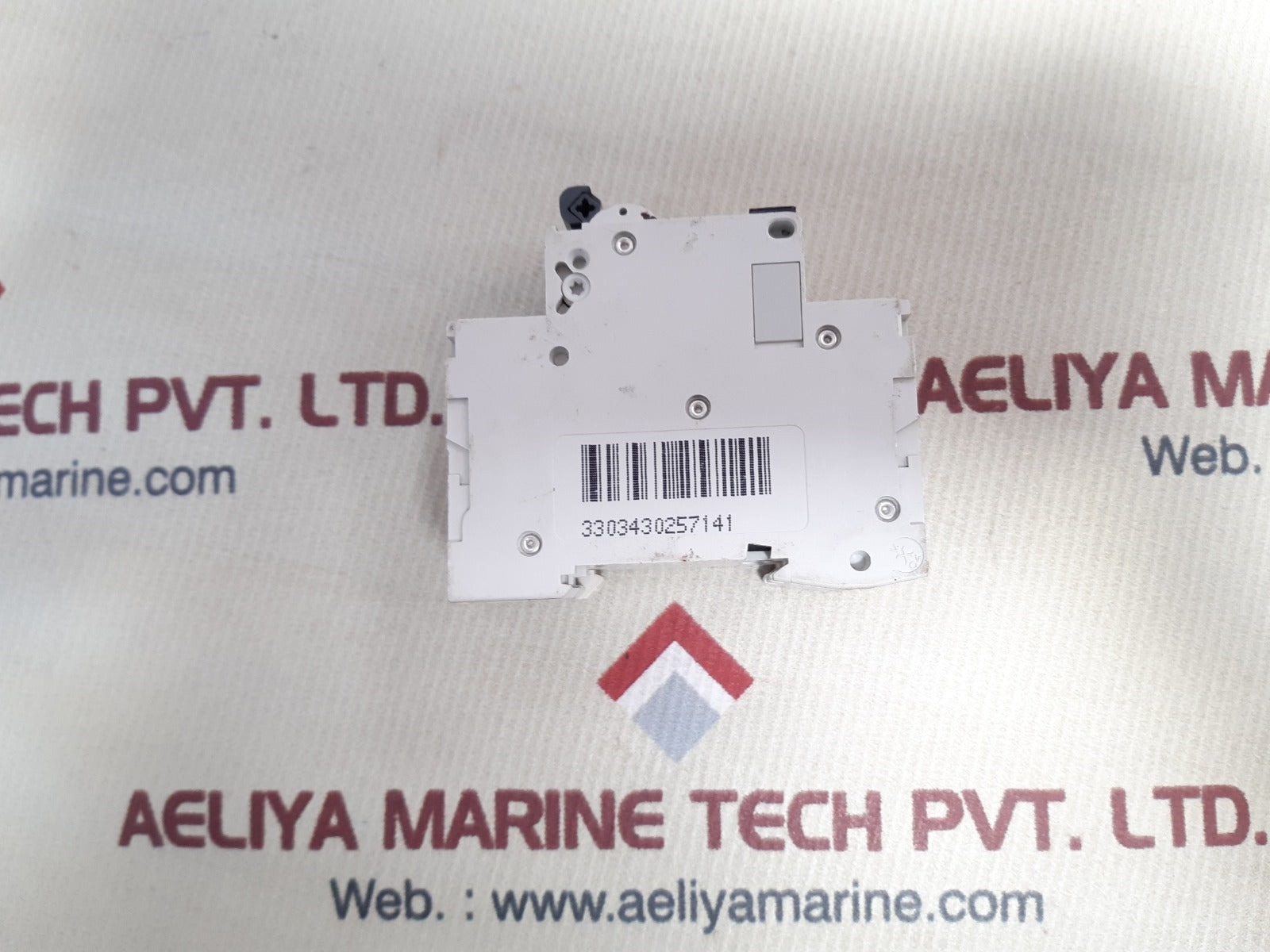 Merlin gerin multi 9 c60hd d10 circuit breaker