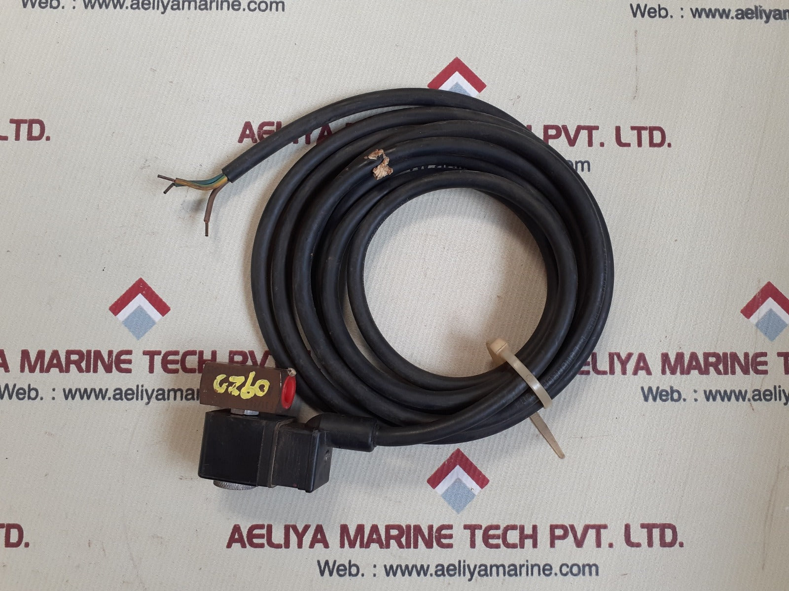 Au505909 A72411002.182xx direct acting solenoid valve
