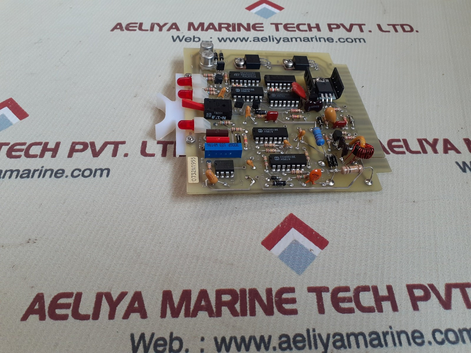 Southern avionics pwb142 pcb card rev.H