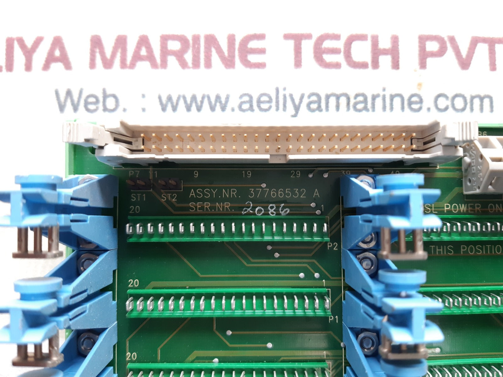 Phoenix klemmen 37766532 a circuit board