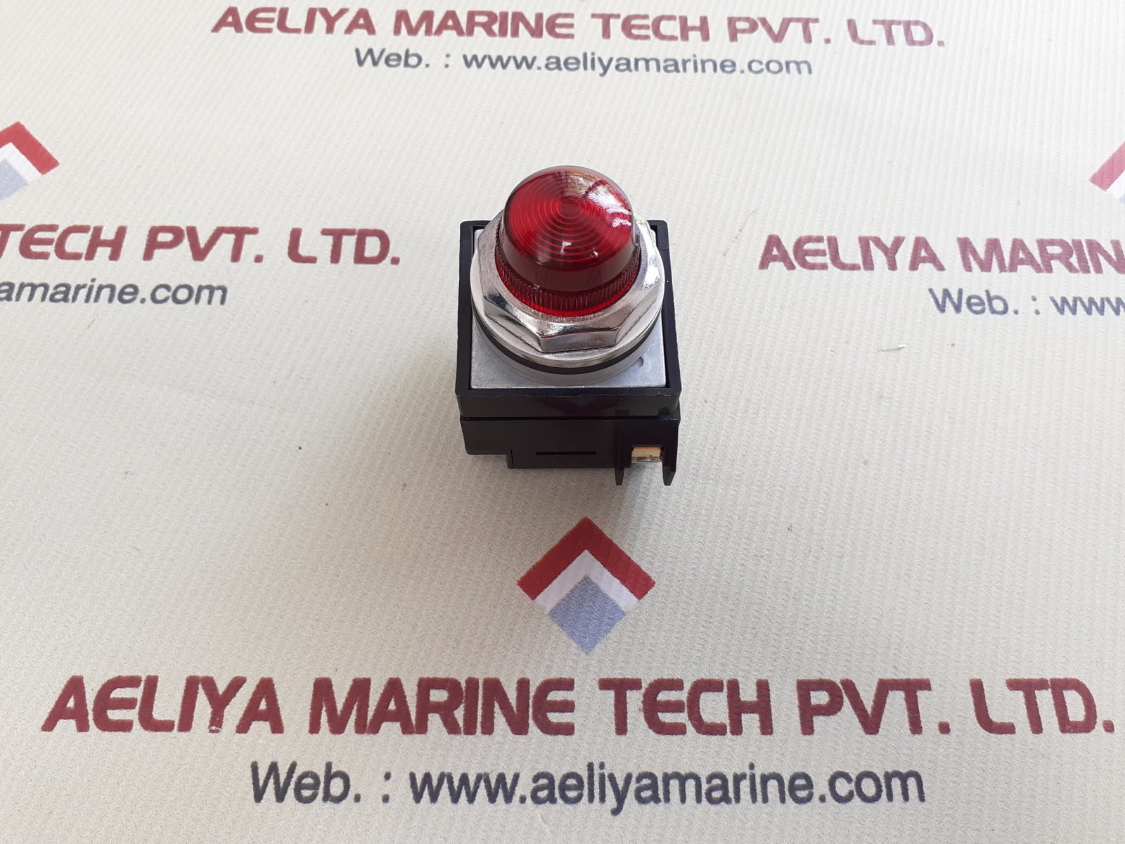 General electric cr104pxg48 red push button
