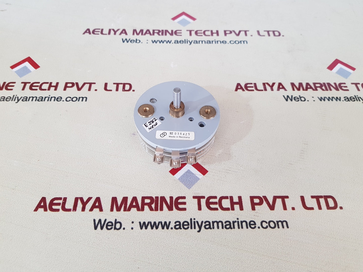 Pw 70 precision rotary potentiometer 92 036425