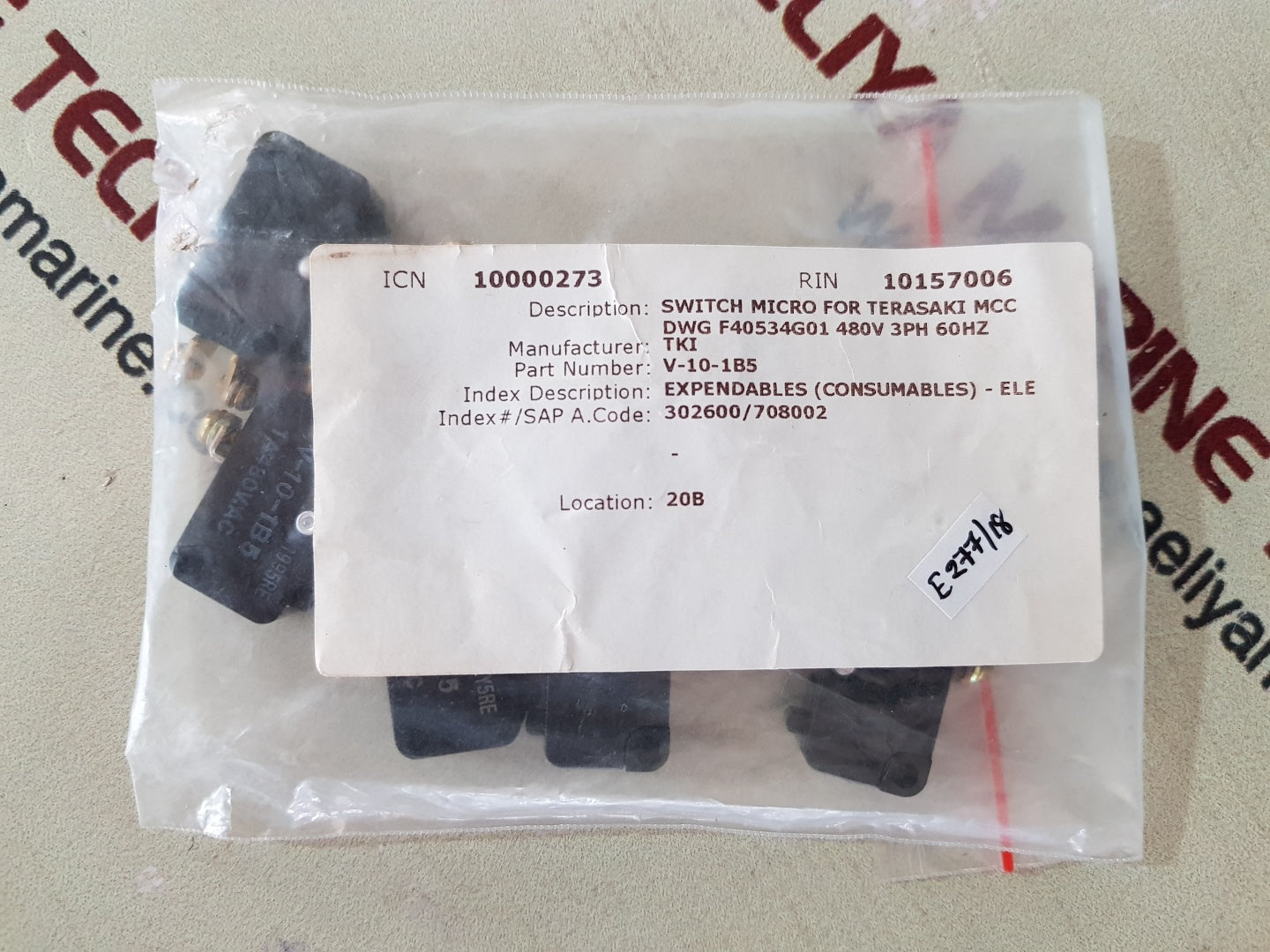 Set of 9x Omron v-10-1b5 micro switch