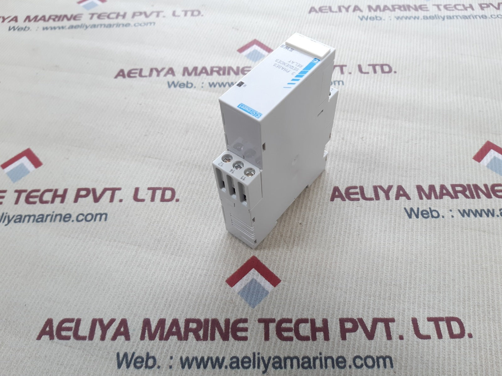 Crouzet ews 84892299 3-phases sequences relay