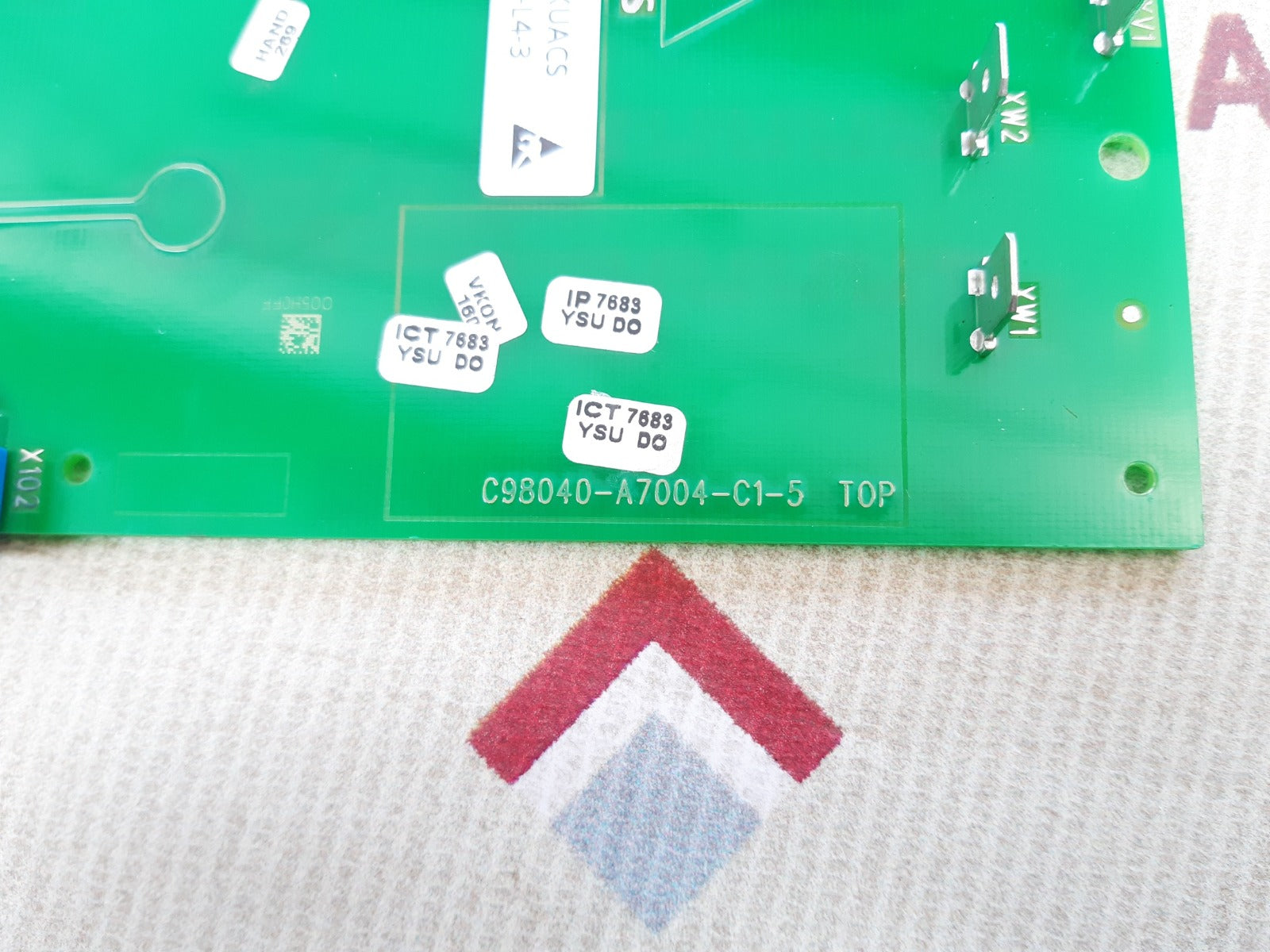 Siemens c98043-a7004-l4-3 pcb card c98040-a7004-c1-5