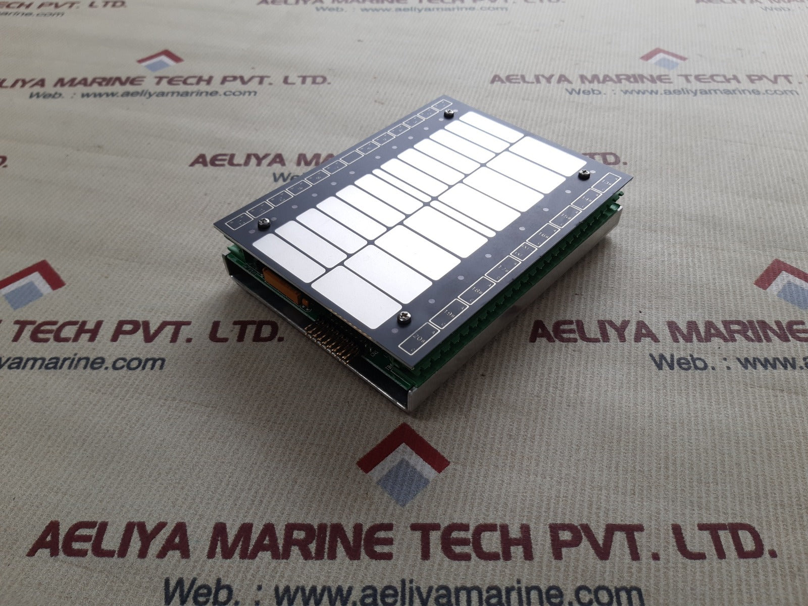 Praxis 98.6.030.702 6030-din-12di/8do i/o module