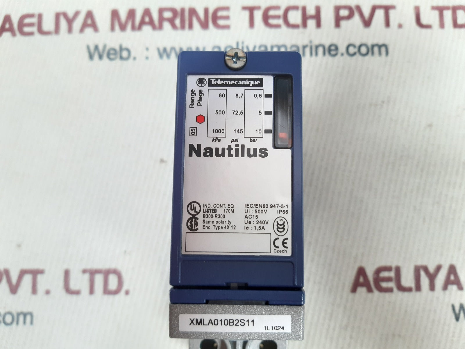 Telemecanique xml a010b2s11 pressure switch