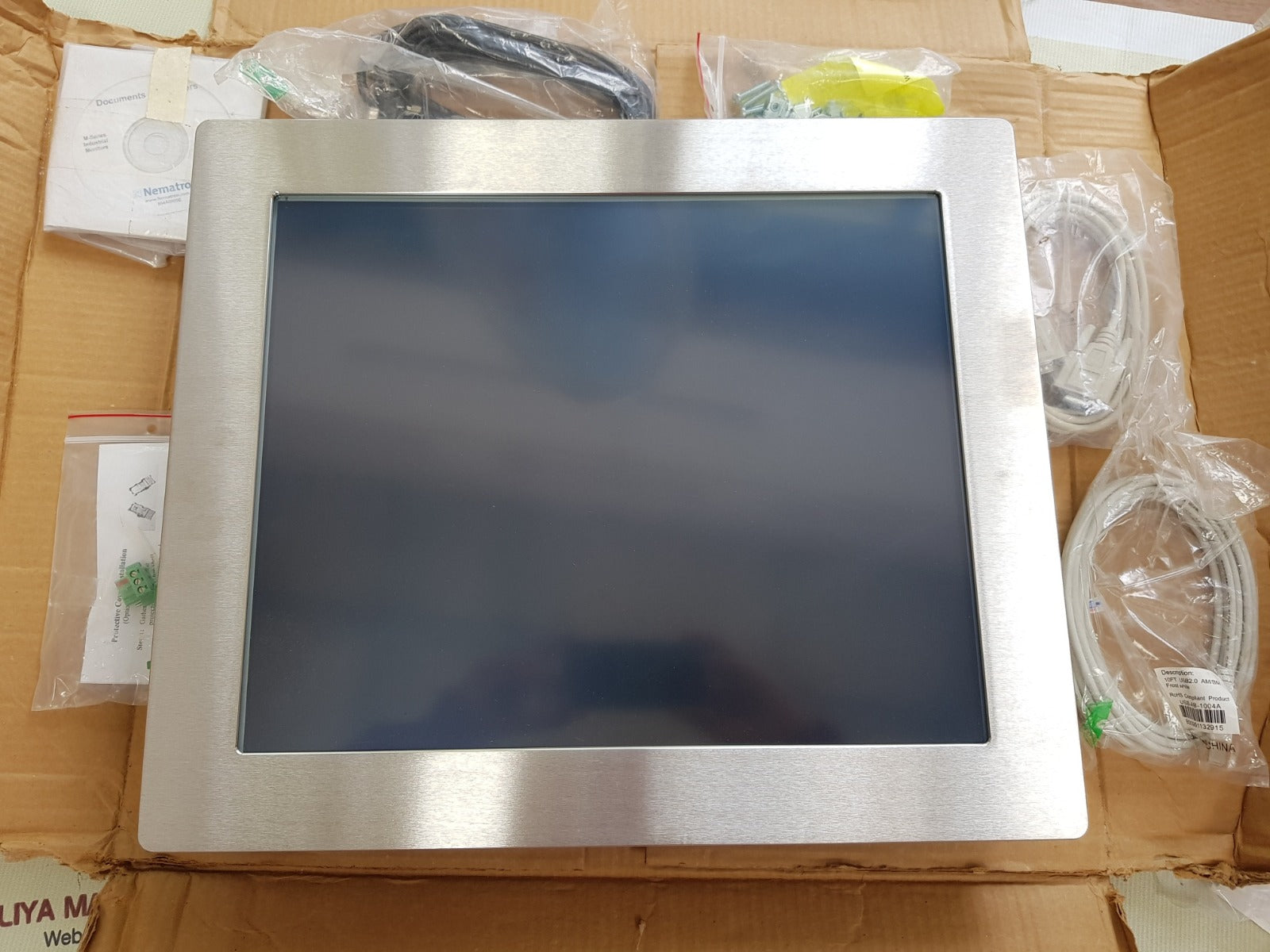 Nematron m1900t-ss 19" monitor display 50/60hz
