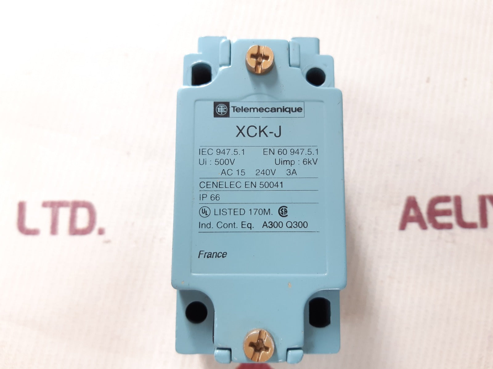 Telemecanique xck-j limit switch 240v