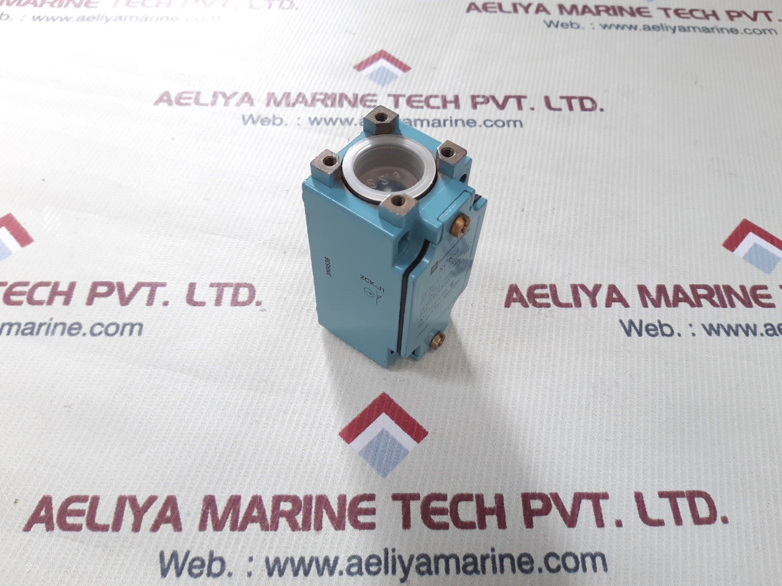 Telemecanique xck-j limit switch 240v