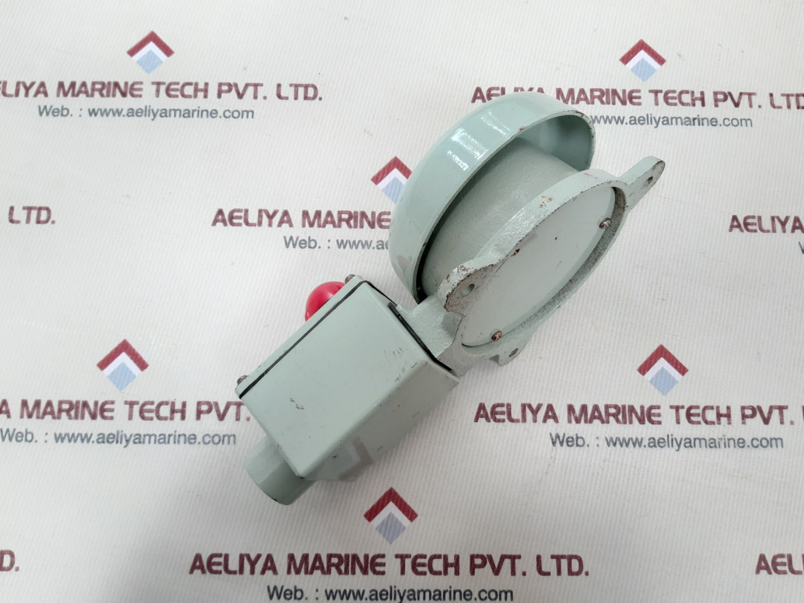 Zero One Okada Watertight Type 2 Marine Bell Cap 13 W