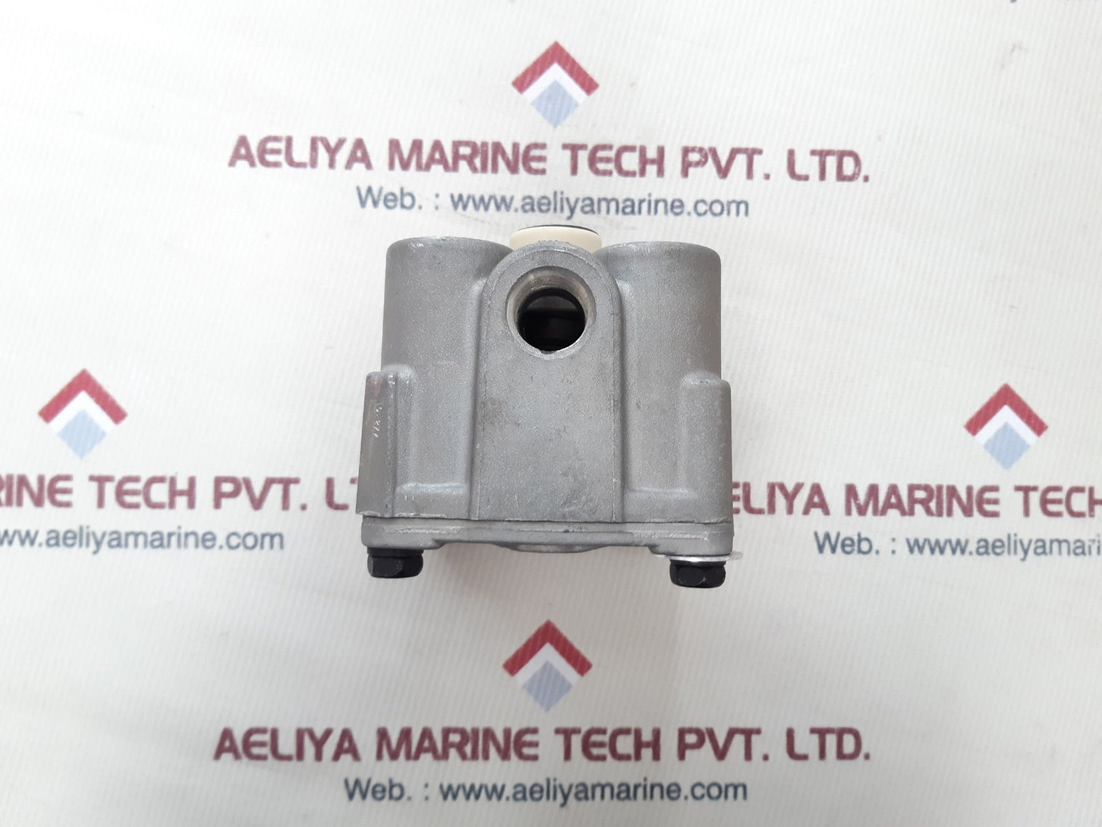 Bendix t-294304-b r-12 relay valve