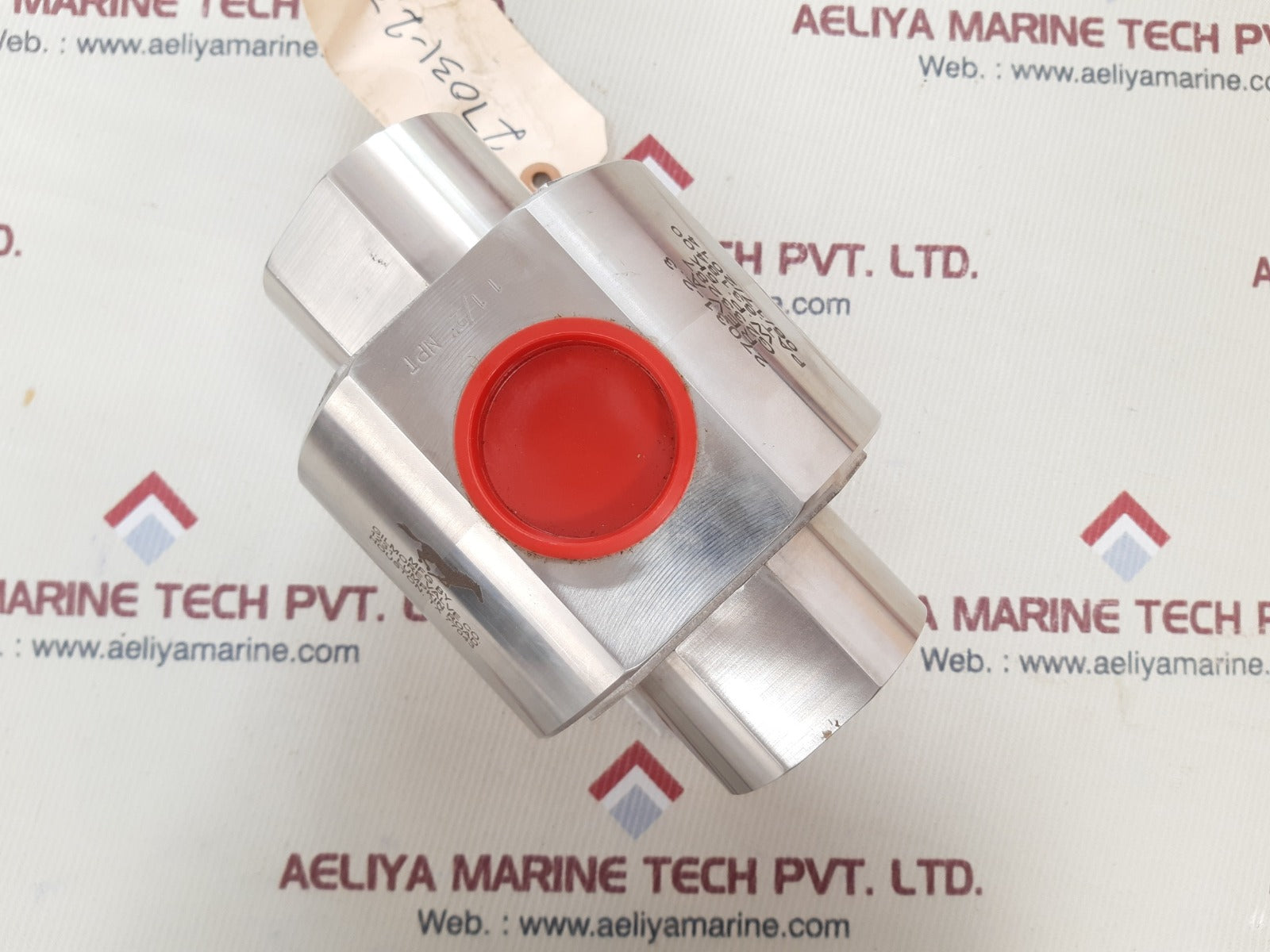Gilmore 6318400 shuttle valve