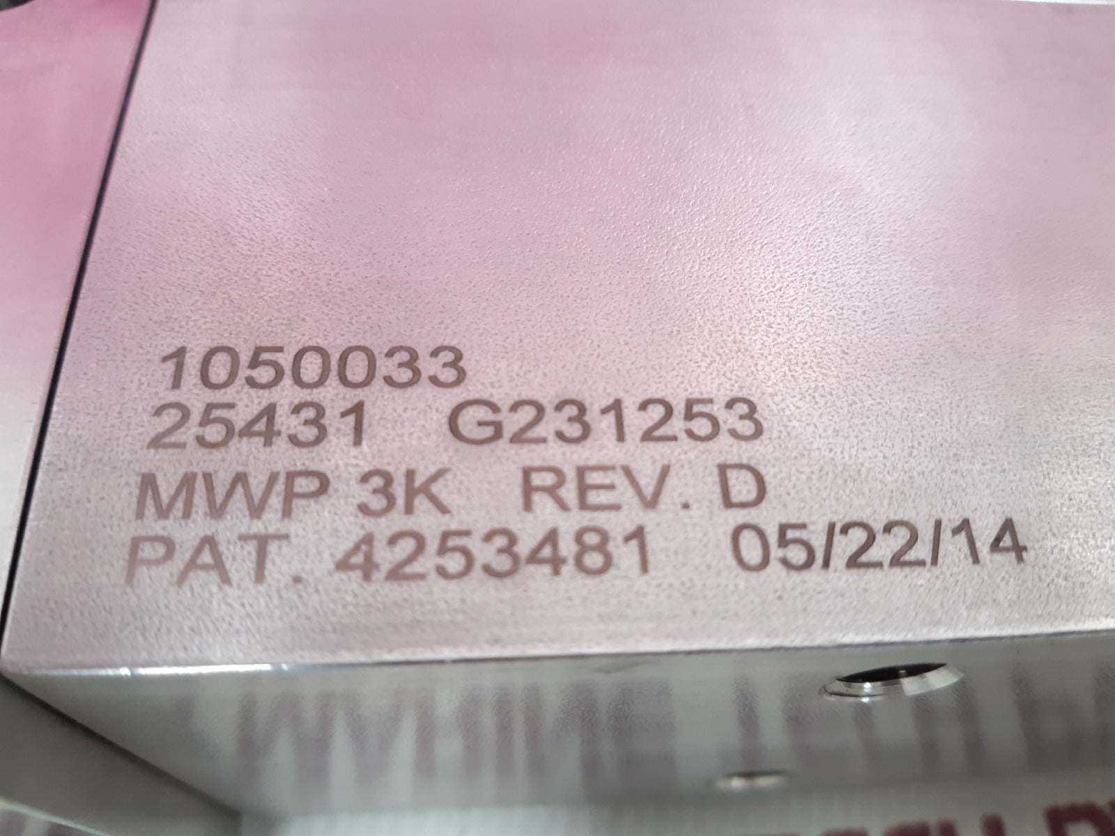Gilmore 4253481 shuttle valve