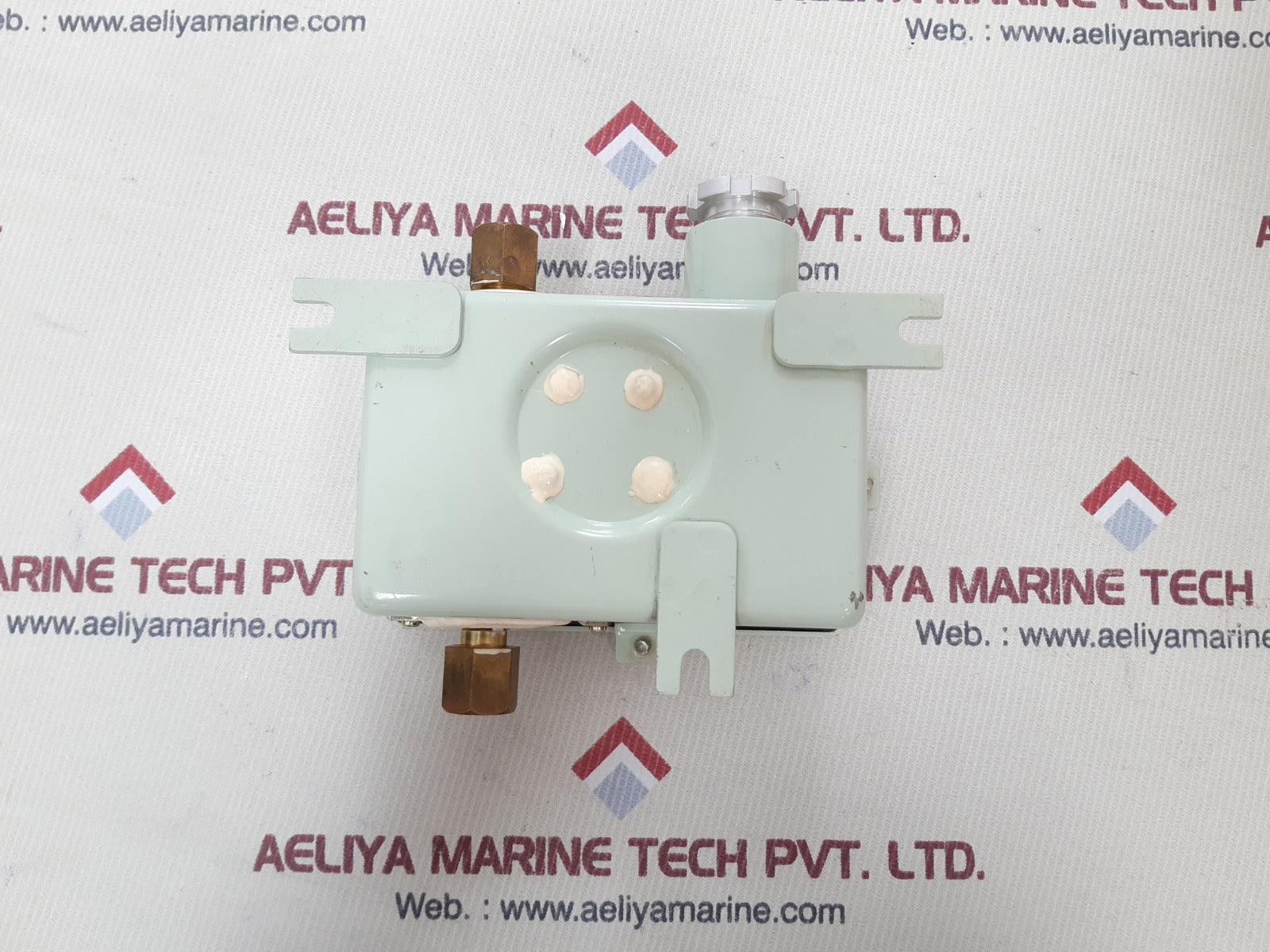 Saginomiya yns-c106wgq pressure switch