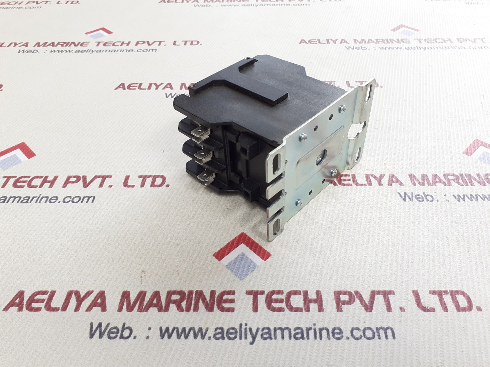 Cutler-hammer eaton c25dnf340 contactor