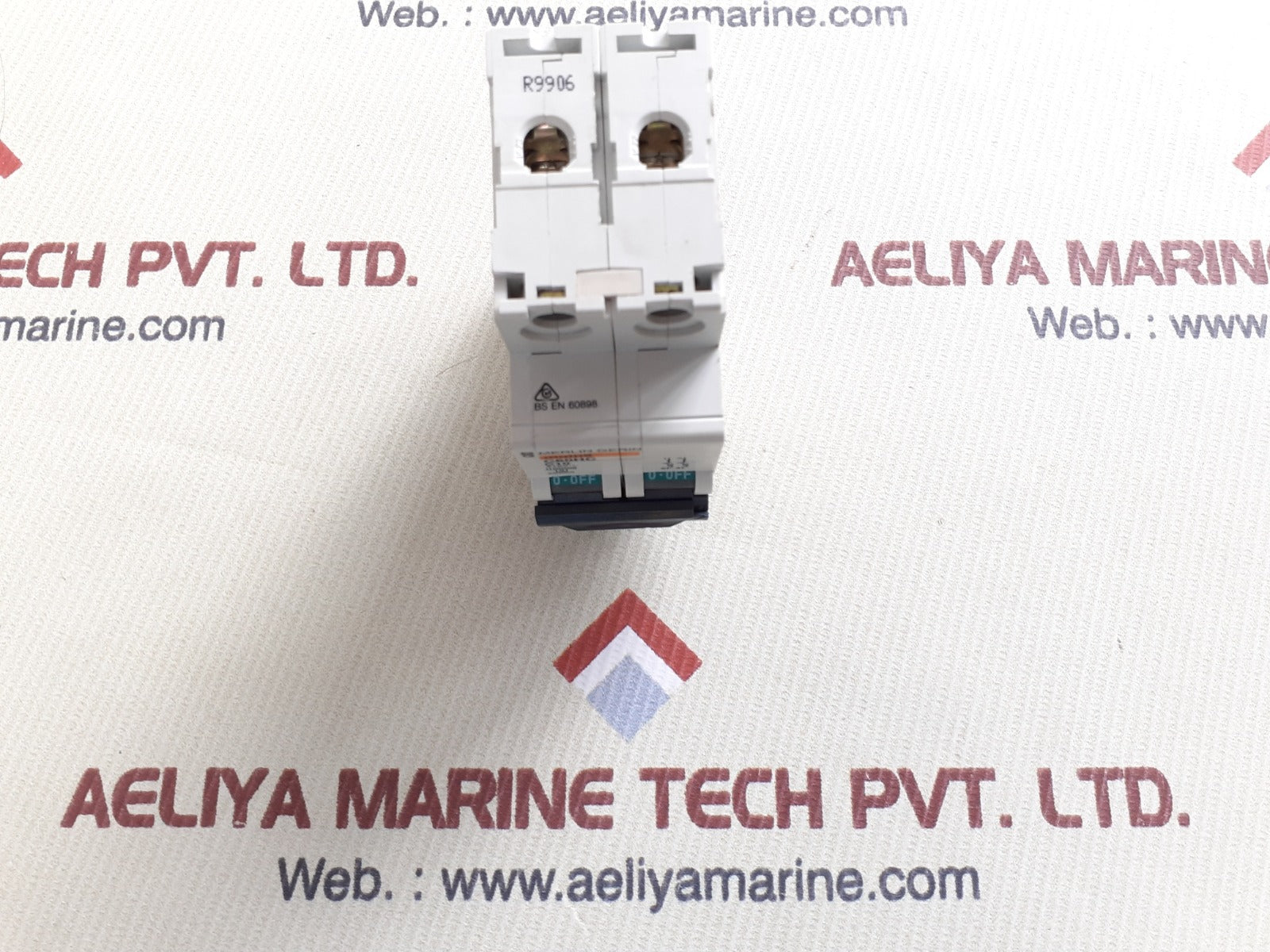 Merlin gerin multi9 c60hc c10 circuit breaker