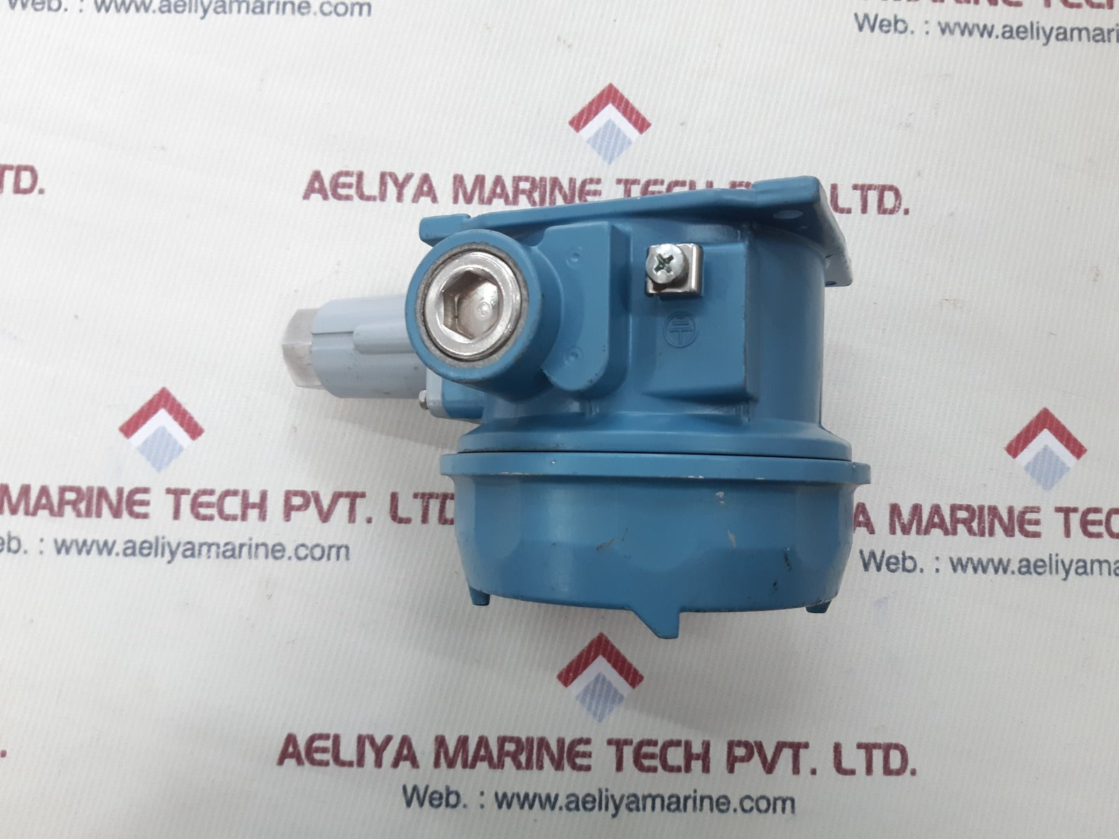 United Electric J120-192 Pressure Switch