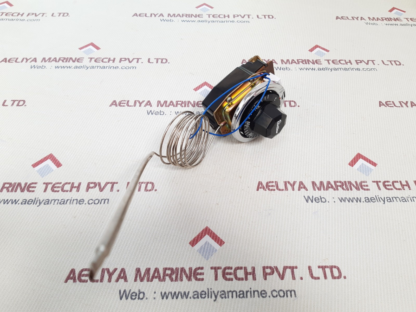 Robertshaw 25a-250v ac thermostat