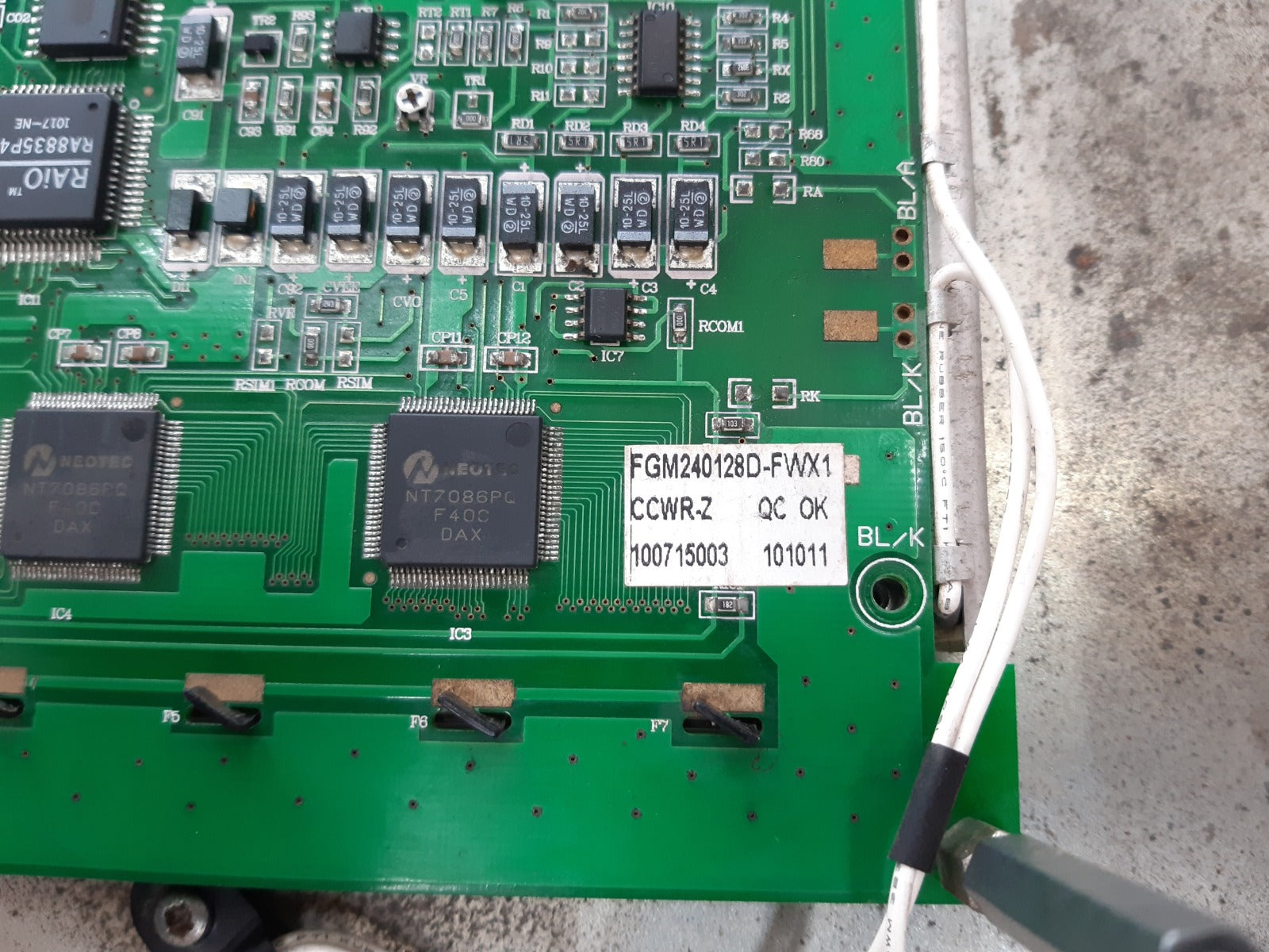 fgm240128d-fwx1 display 22138531