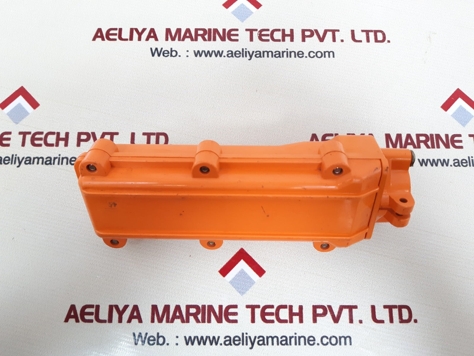Cob push button switch