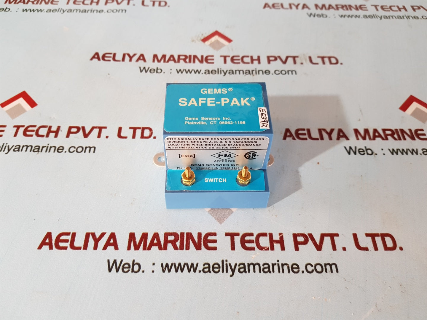 Gems sensors safe-pak st-22445 intrinsically safe switch circuit