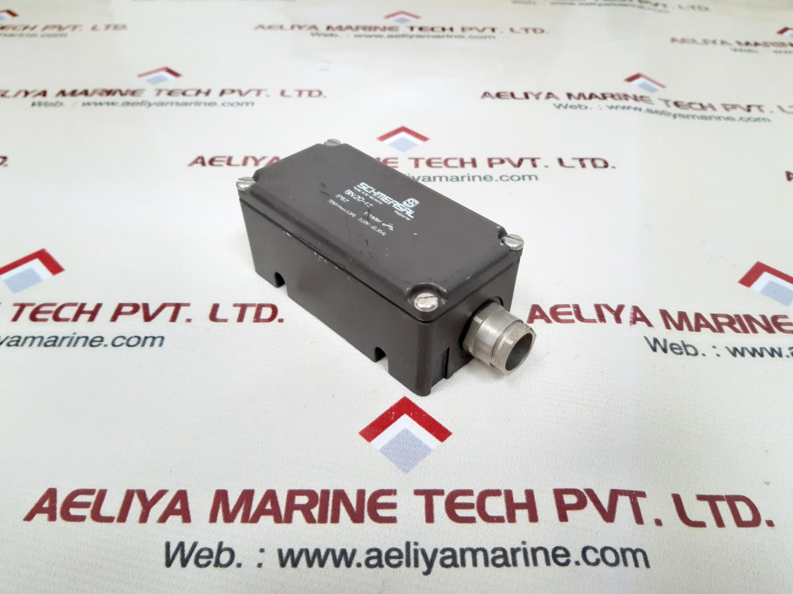 Schmersal bn20-rz safety magnetic switch
