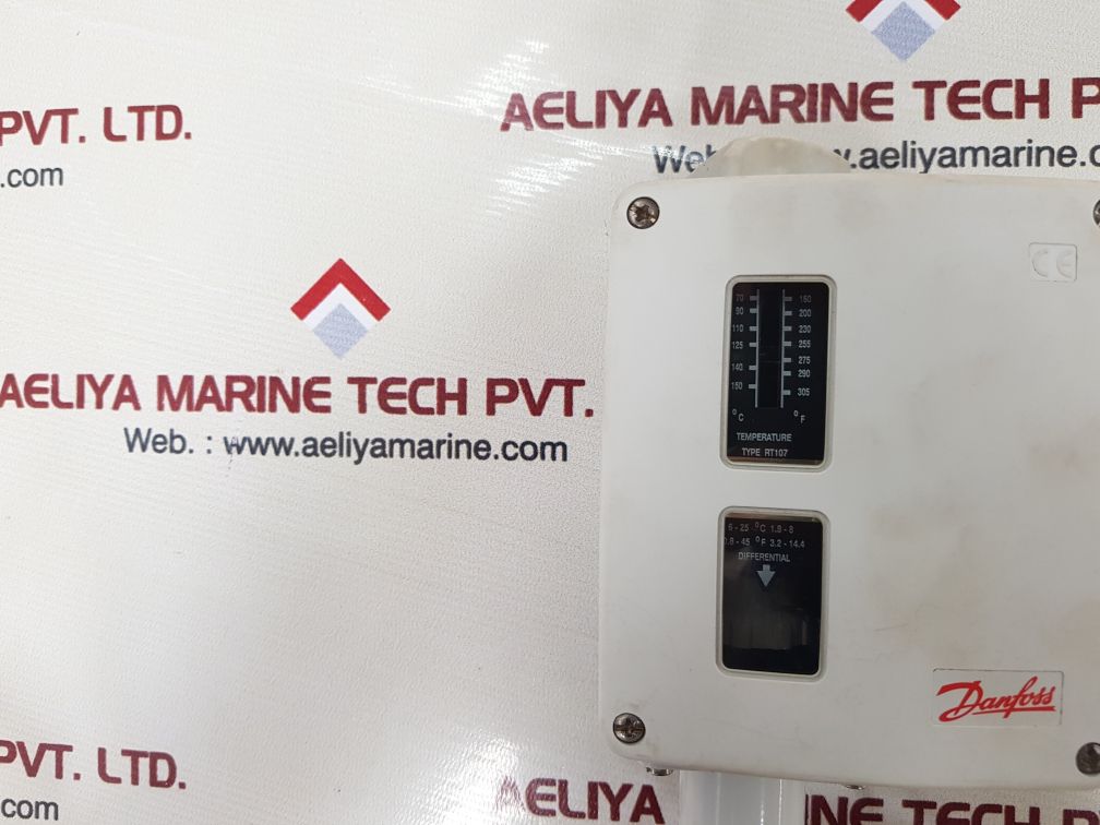 Danfoss rt107 temperature controller 17-5140