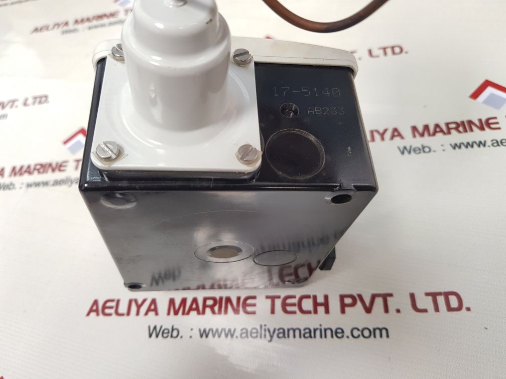 Danfoss rt107 temperature controller 17-5140
