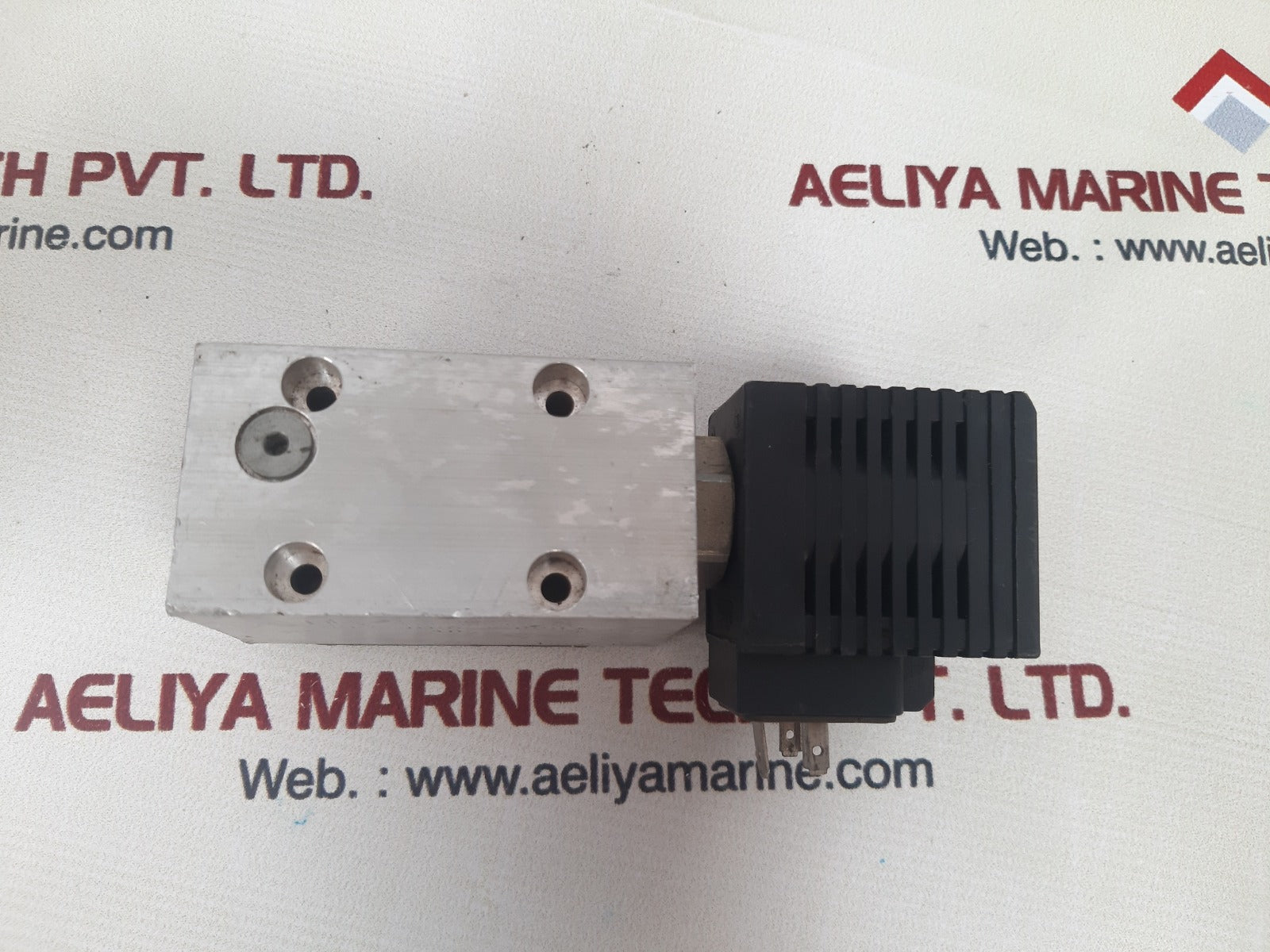 Compact cp530d03b.000 p