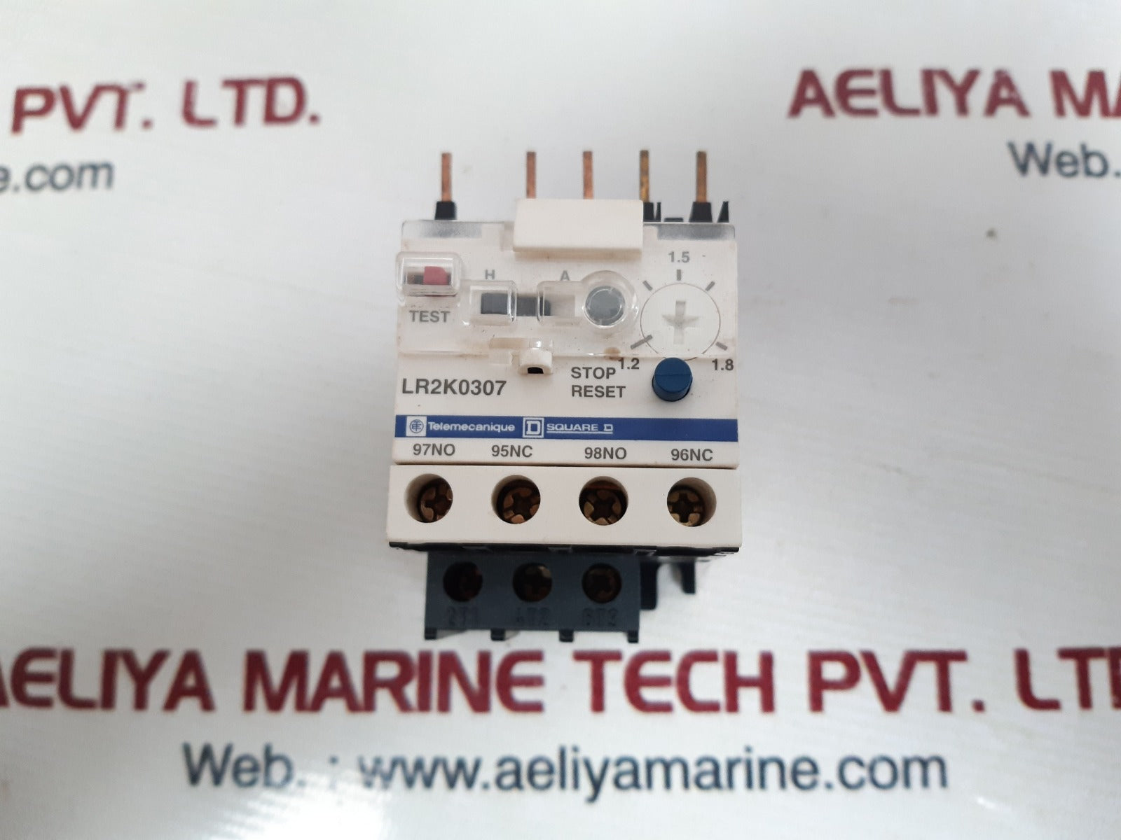 Schneider electric lr2k0307 auxiliary contact